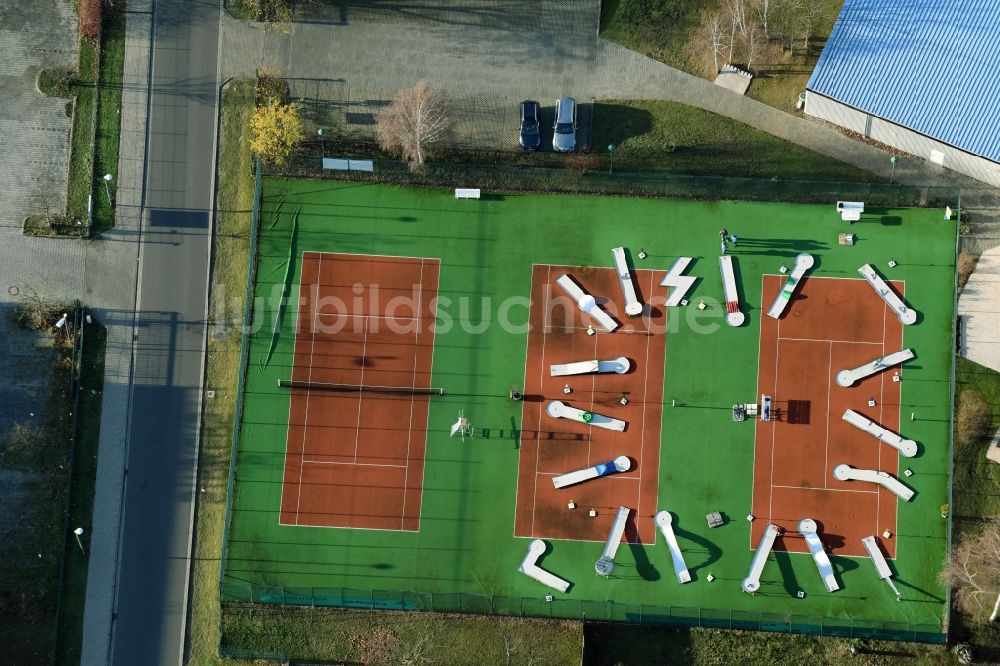 Fürstenwalde/Spree aus der Vogelperspektive: Ensemble der Sportplatzanlagen Minigolfcenter - Tenniscenter in Fürstenwalde/Spree im Bundesland Brandenburg