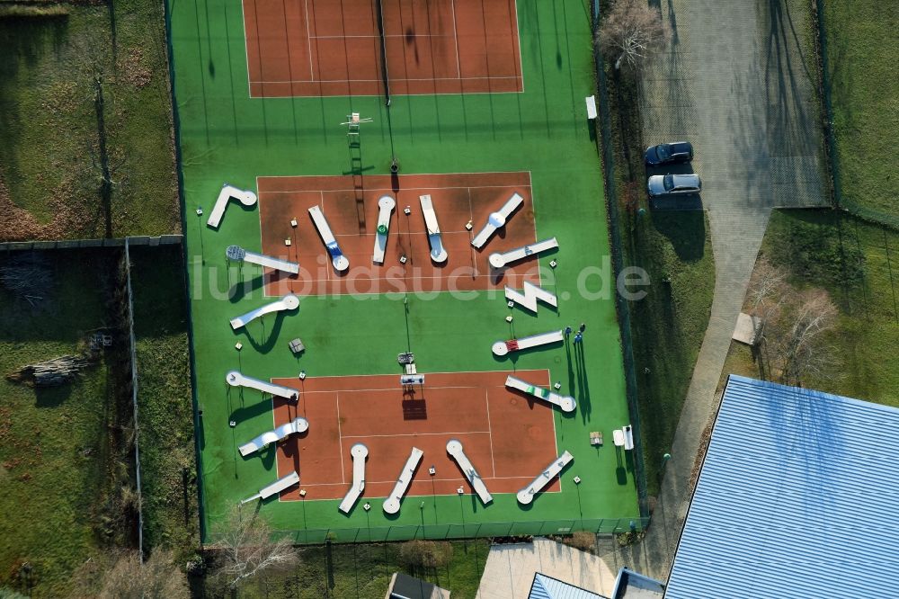 Luftaufnahme Fürstenwalde/Spree - Ensemble der Sportplatzanlagen Minigolfcenter - Tenniscenter in Fürstenwalde/Spree im Bundesland Brandenburg