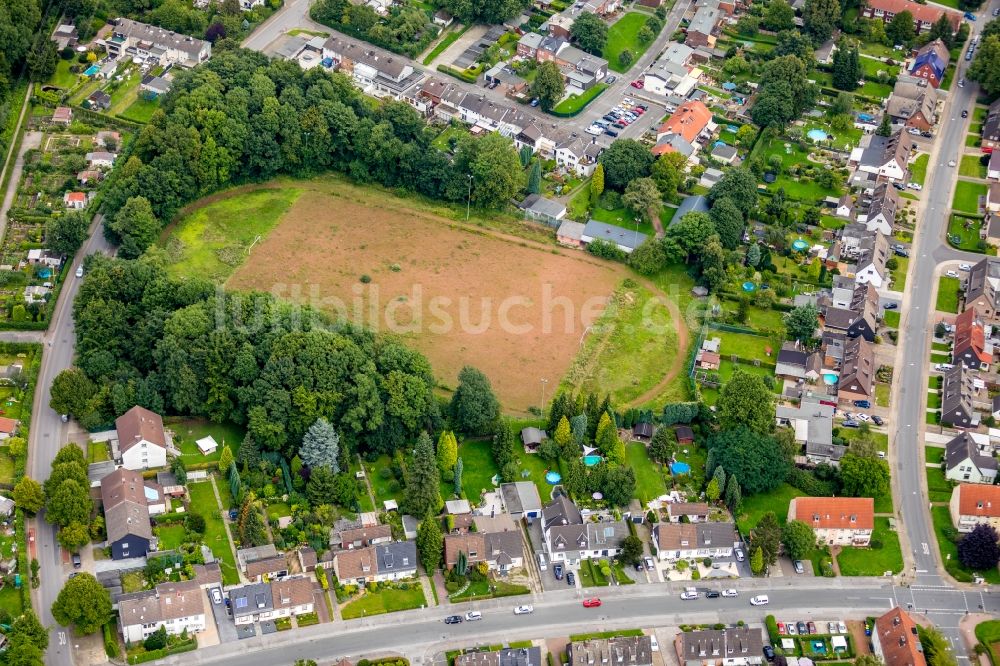 Gladbeck von oben - Ensemble der Sportplatzanlagen an der Otto-Hue-Str. in Gladbeck im Bundesland Nordrhein-Westfalen - NRW, Deutschland