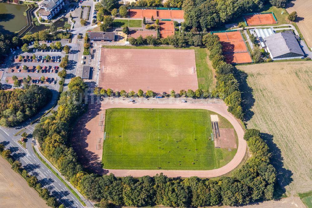 Pelkum von oben - Ensemble der Sportplatzanlagen im Selbachpark in Pelkum im Bundesland Nordrhein-Westfalen, Deutschland