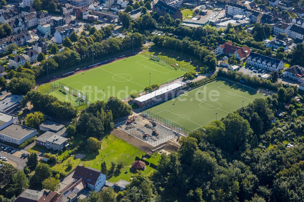 Luftbild Velbert - Ensemble der Sportplatzanlagen des Sportclub Velbert eV in Velbert im Bundesland Nordrhein-Westfalen, Deutschland