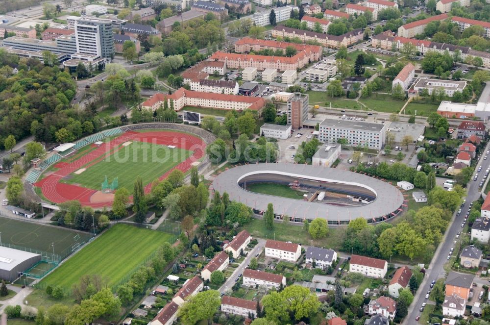 Cottbus aus der Vogelperspektive: Ensemble der Sportplatzanlagen Sportzentrum in Cottbus im Bundesland Brandenburg