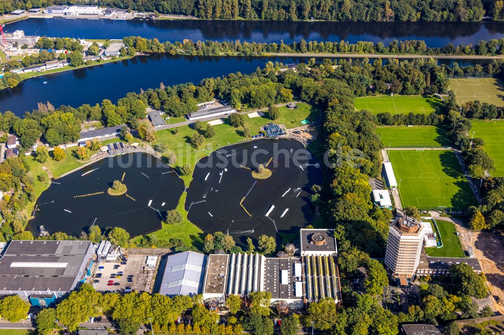 Luftbild Duisburg - Ensemble der Sportplatzanlagen Wedau Sportpark in Duisburg im Bundesland Nordrhein-Westfalen, Deutschland