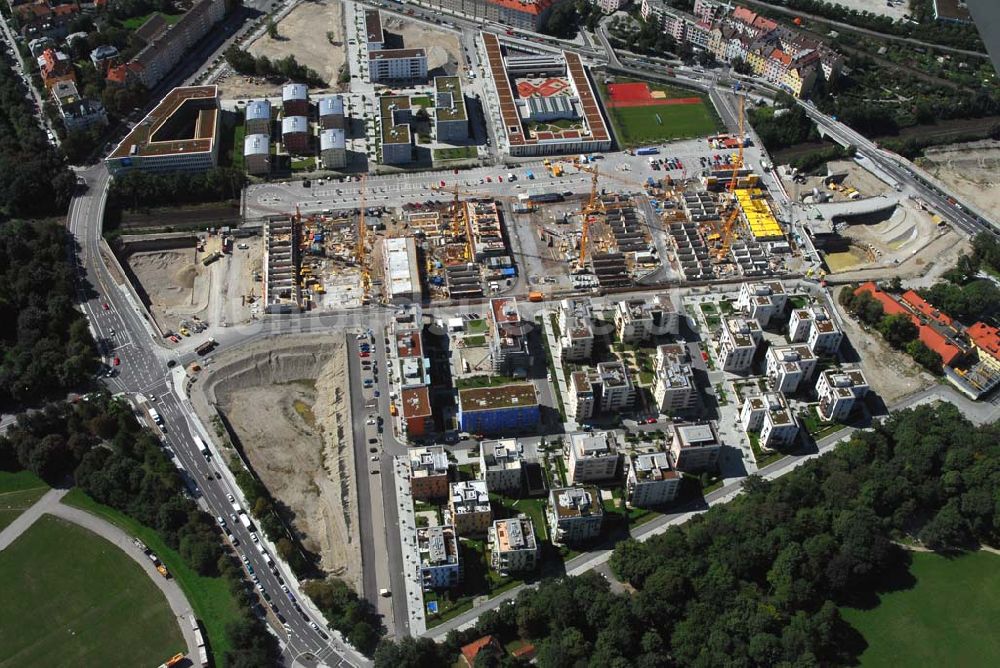 Luftbild München - Entstehung des neuen Münchner Stadtquartiers Theresienhöhe