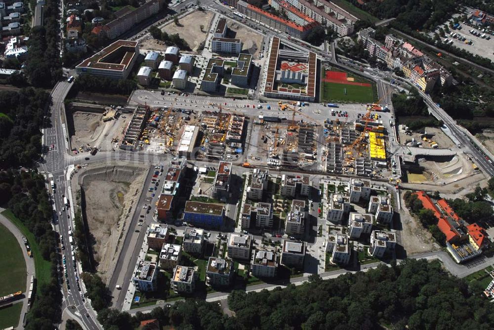 Luftaufnahme München - Entstehung des neuen Münchner Stadtquartiers Theresienhöhe