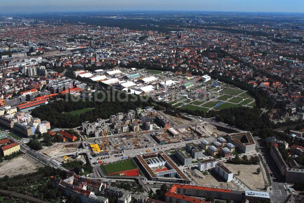 Luftaufnahme München - Entstehung des neuen Münchner Stadtquartiers Theresienhöhe