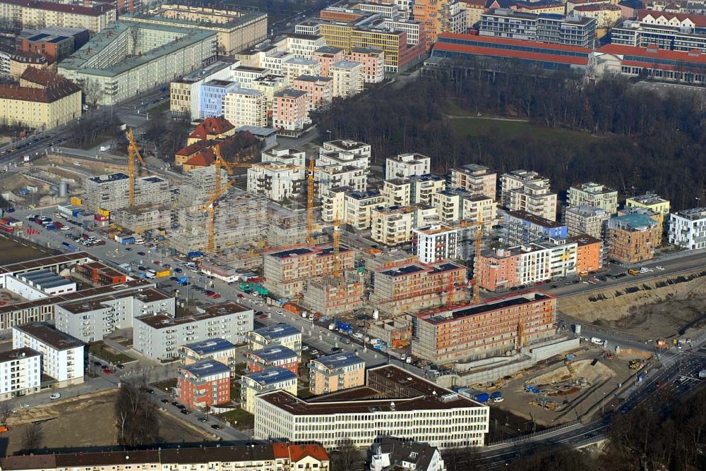 München von oben - Entstehung des neuen Münchner Stadtquartiers Theresienhöhe