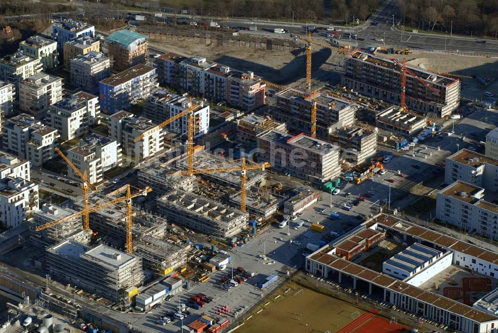 Luftbild München - Entstehung des neuen Münchner Stadtquartiers Theresienhöhe