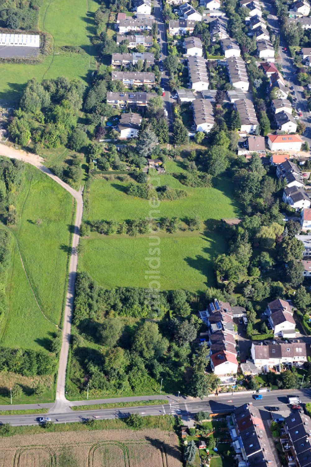 Luftaufnahme Kronberg im Taunus - Entwicklungsgebiet / Baufläche für Wohnungsneubau in Kronberg