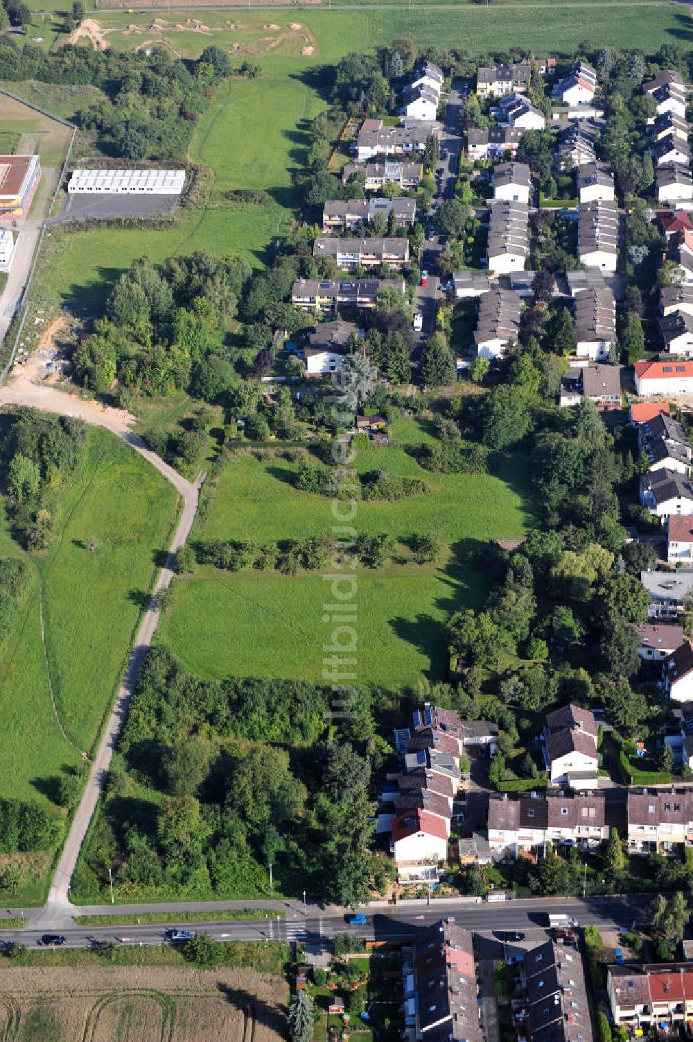 Kronberg im Taunus von oben - Entwicklungsgebiet / Baufläche für Wohnungsneubau in Kronberg