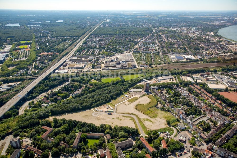 Luftaufnahme Duisburg - Entwicklungsgebiet und Bauland- Brache in Duisburg im Bundesland Nordrhein-Westfalen