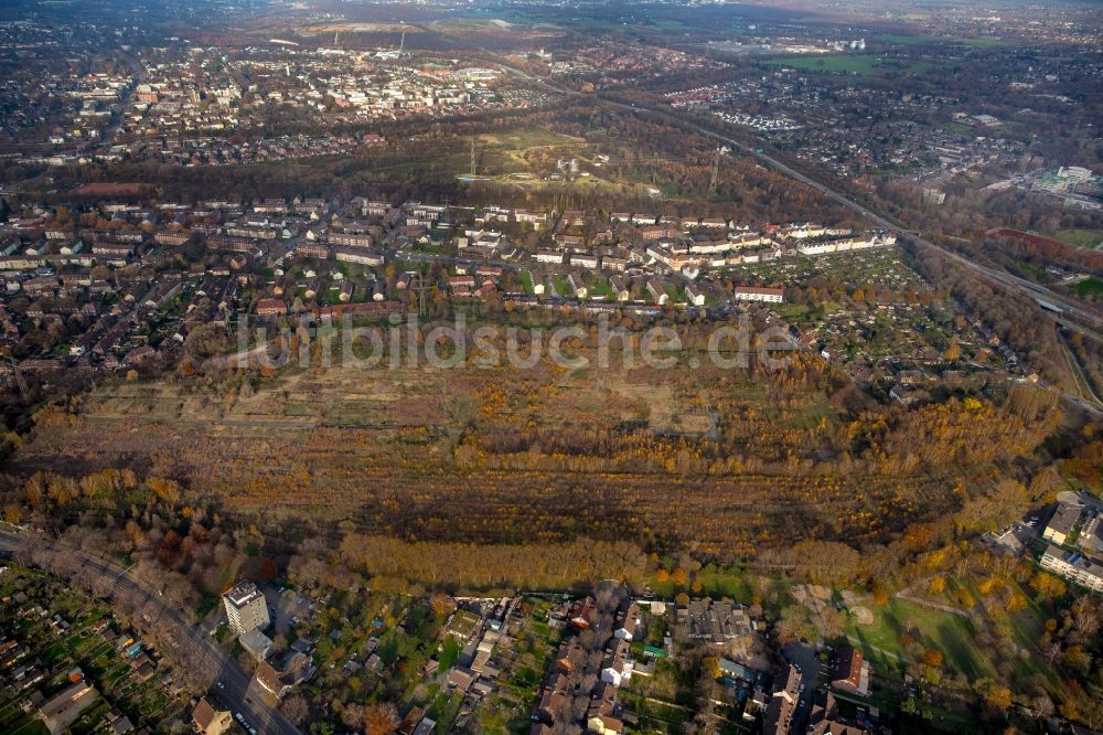 Luftbild Duisburg - Entwicklungsgebiet und Bauland- Brache entlang der Weseler Straße und der Zechenstraße im Ortsteil Marxloh in Duisburg im Bundesland Nordrhein-Westfalen