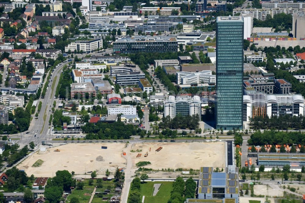 Luftbild München - Entwicklungsgebiet und Bauland- Brache am Georg-Brauchle-Ring - Emmy-Noether-Straße im Ortsteil Moosach in München im Bundesland Bayern, Deutschland