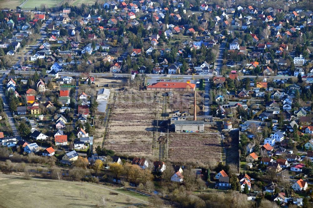 Berlin von oben - Entwicklungsgebiet und Bauland- Brache Lenbachstraße - Anton-von-Werner-Straße im Ortsteil Kaulsdorf in Berlin, Deutschland