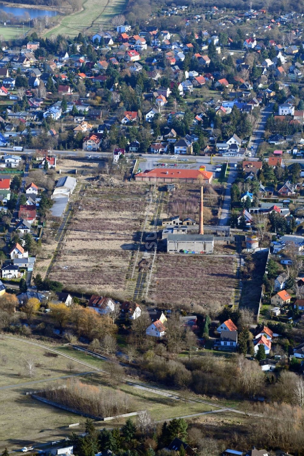 Luftaufnahme Berlin - Entwicklungsgebiet und Bauland- Brache Lenbachstraße - Anton-von-Werner-Straße im Ortsteil Kaulsdorf in Berlin, Deutschland