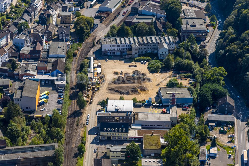 Ennepetal aus der Vogelperspektive: Entwicklungsgebiet und Bauland- Brache neben der Feuer- und Rettungswache an der Wehrstraße in Ennepetal im Bundesland Nordrhein-Westfalen - NRW, Deutschland