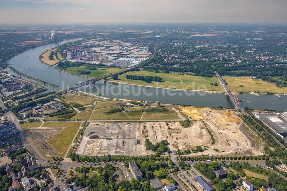 Luftaufnahme Duisburg - Entwicklungsgebiet und Bauland- Brache zwischen Rheinpark und Wörthstraße in Duisburg im Bundesland Nordrhein-Westfalen, Deutschland