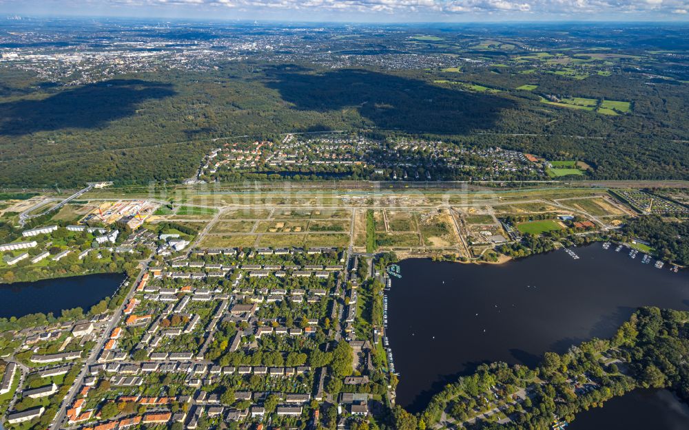 Duisburg aus der Vogelperspektive: Entwicklungsgebiet und Bauland für den Neubau des Quartier am Wasserturm in Duisburg im Bundesland Nordrhein-Westfalen, Deutschland