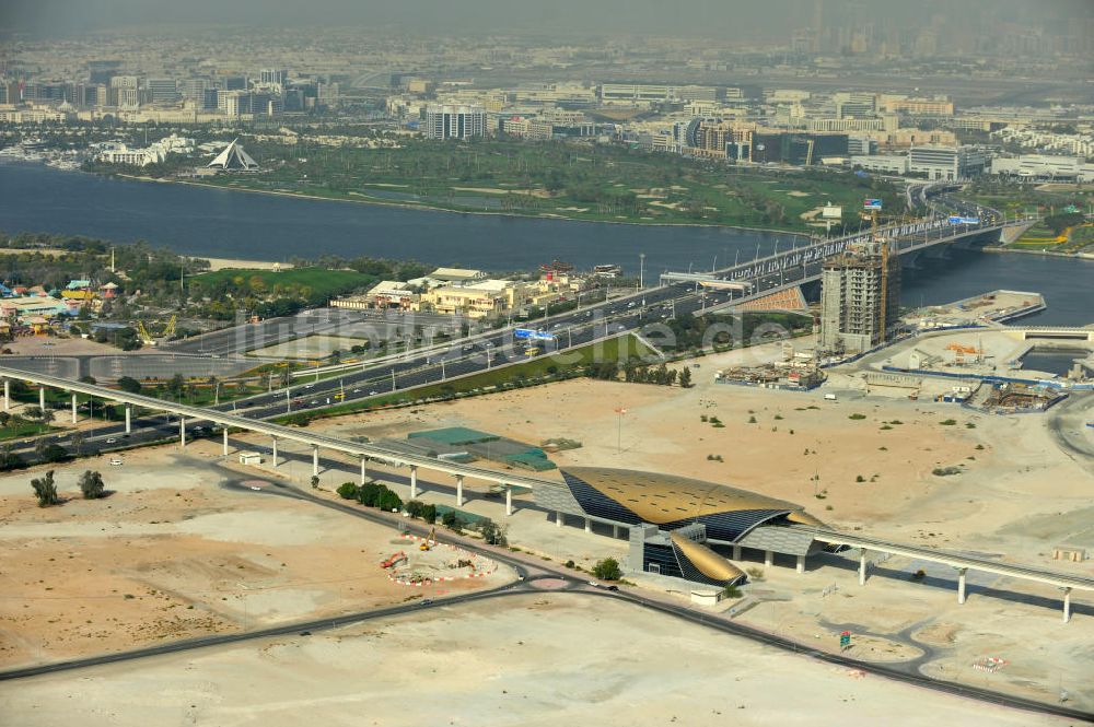 Dubai aus der Vogelperspektive: Entwicklungsgebiet um Dubai Creek