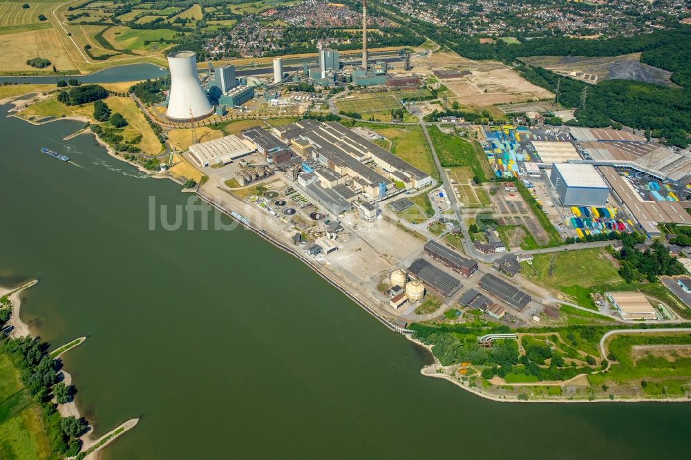 Luftaufnahme Duisburg - Entwicklungsgebiet des ehemaligen Industrie- und Gewerbegebiet der Papierfabrik am Erweiterungs- Standort der Duisburger Hafen AG Logport VI 6 am Ufer des Rhein in Duisburg im Bundesland Nordrhein-Westfalen, Deutschland