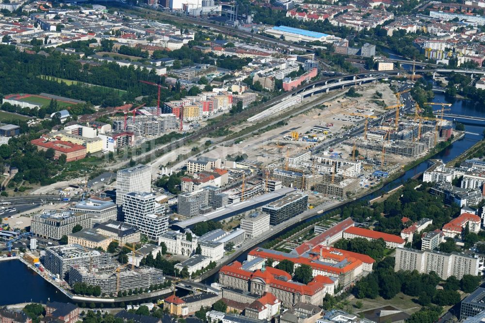 Luftbild Berlin - Entwicklungsgebiet der Europa City entlang der Heidestraße im Ortsteil Moabit in Berlin, Deutschland