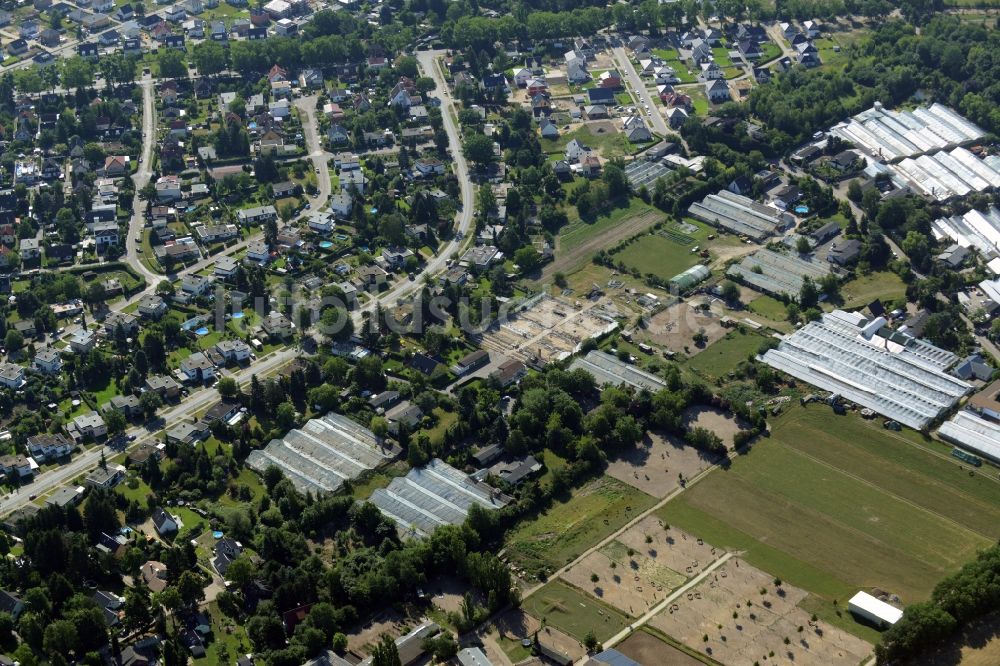 Luftaufnahme Berlin - Entwicklungsgebiet auf dem Gelände einer ehemaligen Gärtnerei an der Pfauenkehre in Berlin