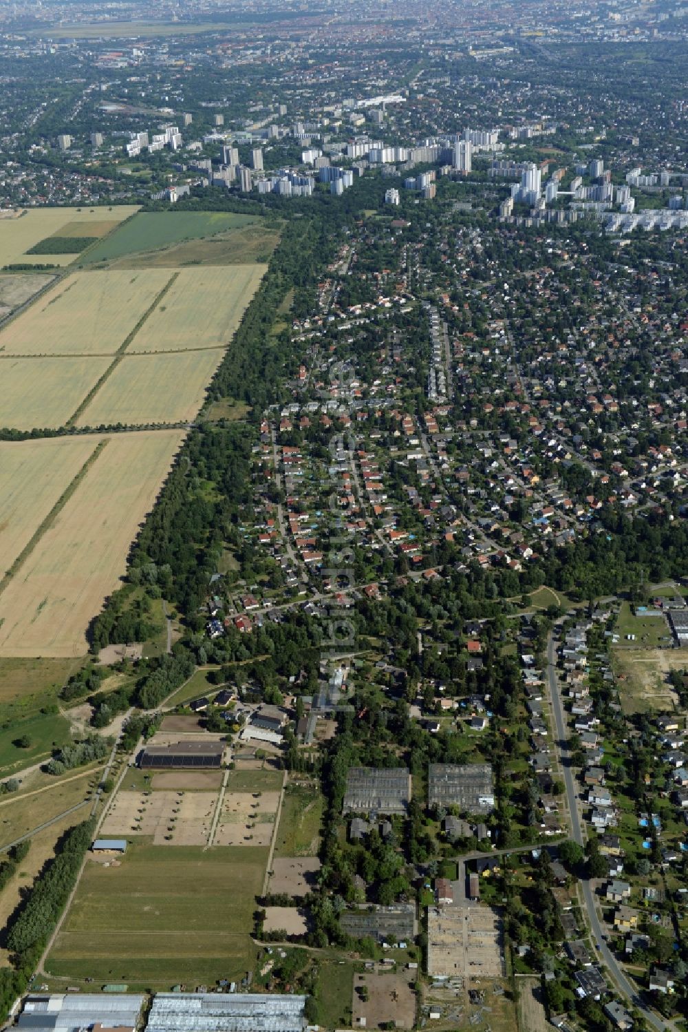 Berlin aus der Vogelperspektive: Entwicklungsgebiet auf dem Gelände einer ehemaligen Gärtnerei an der Pfauenkehre in Berlin