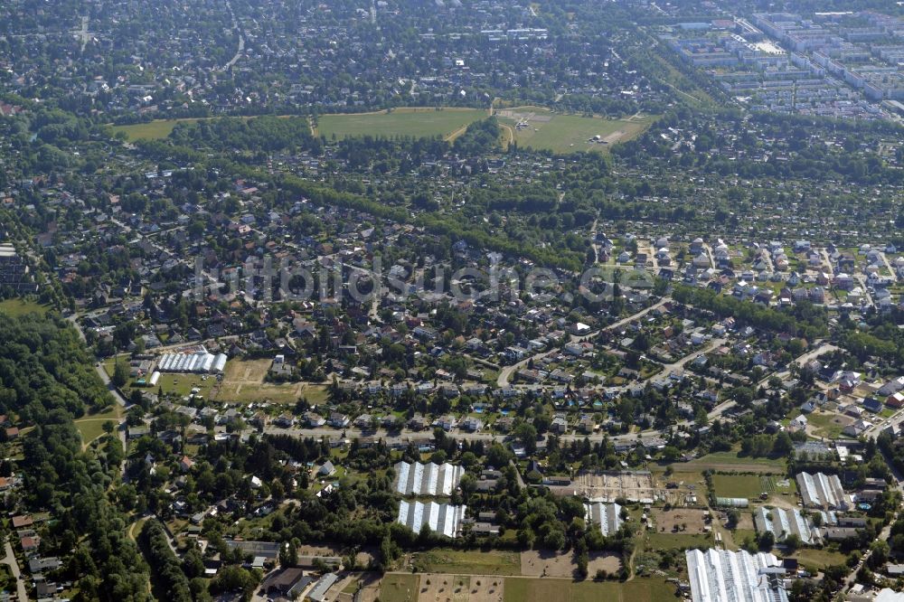 Berlin von oben - Entwicklungsgebiet auf dem Gelände einer ehemaligen Gärtnerei an der Pfauenkehre in Berlin