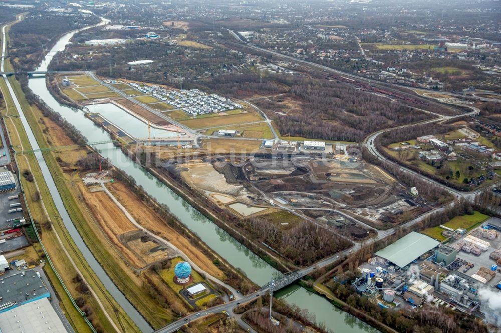 Gelsenkirchen aus der Vogelperspektive: Entwicklungsgebiet Gelände der ehemaligen Zeche Graf Bismark / Umbau zum Neubau- Wohngebiet mit Stadtquartieren am Rhein-Herne-Kanal in Gelsenkirchen im Bundesland Nordrhein-Westfalen NRW