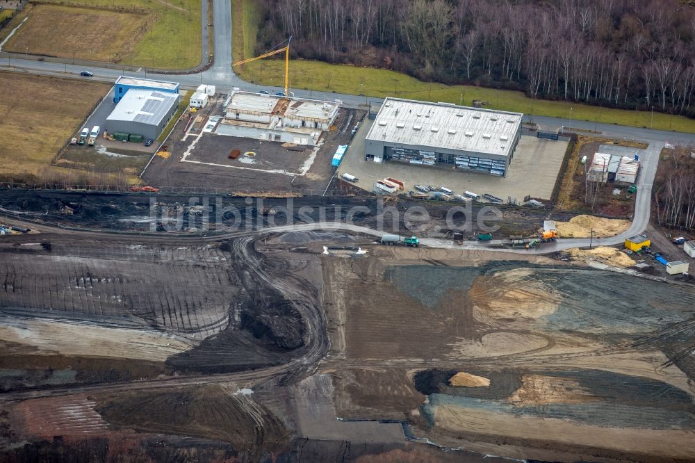 Luftbild Gelsenkirchen - Entwicklungsgebiet Gelände der ehemaligen Zeche Graf Bismark / Umbau zum Neubau- Wohngebiet mit Stadtquartieren am Rhein-Herne-Kanal in Gelsenkirchen im Bundesland Nordrhein-Westfalen NRW