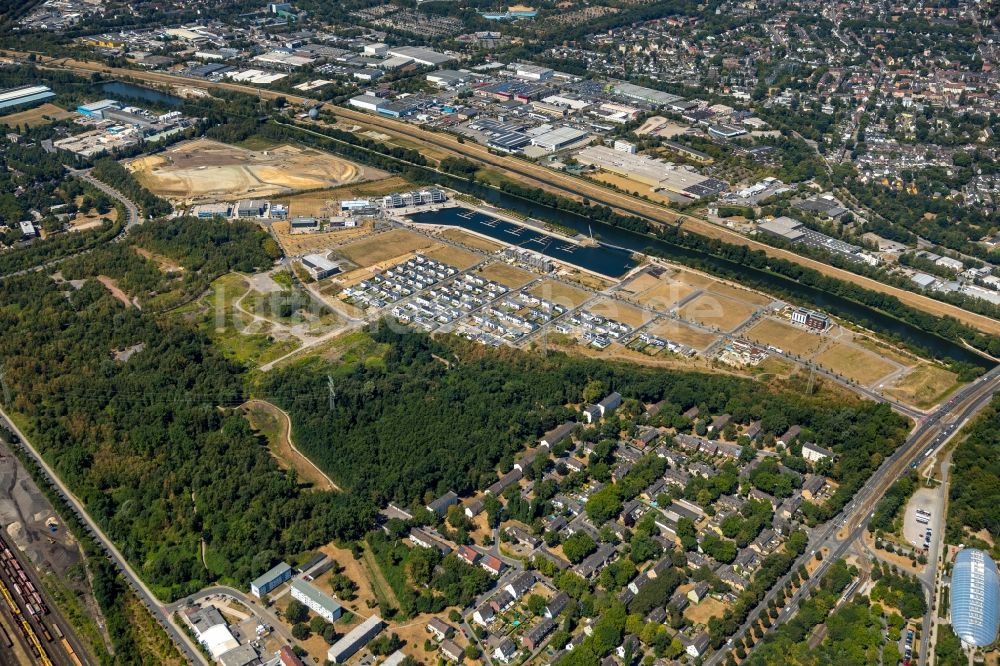 Luftaufnahme Gelsenkirchen - Entwicklungsgebiet Gelände der ehemaligen Zeche Graf Bismark / Umbau zum Neubau- Wohngebiet mit Stadtquartieren am Rhein-Herne-Kanal in Gelsenkirchen im Bundesland Nordrhein-Westfalen NRW