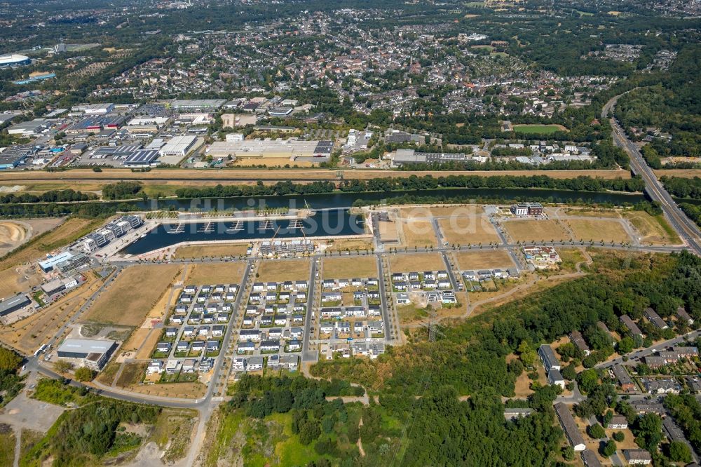 Luftaufnahme Gelsenkirchen - Entwicklungsgebiet Gelände der ehemaligen Zeche Graf Bismark / Umbau zum Neubau- Wohngebiet mit Stadtquartieren am Rhein-Herne-Kanal in Gelsenkirchen im Bundesland Nordrhein-Westfalen NRW