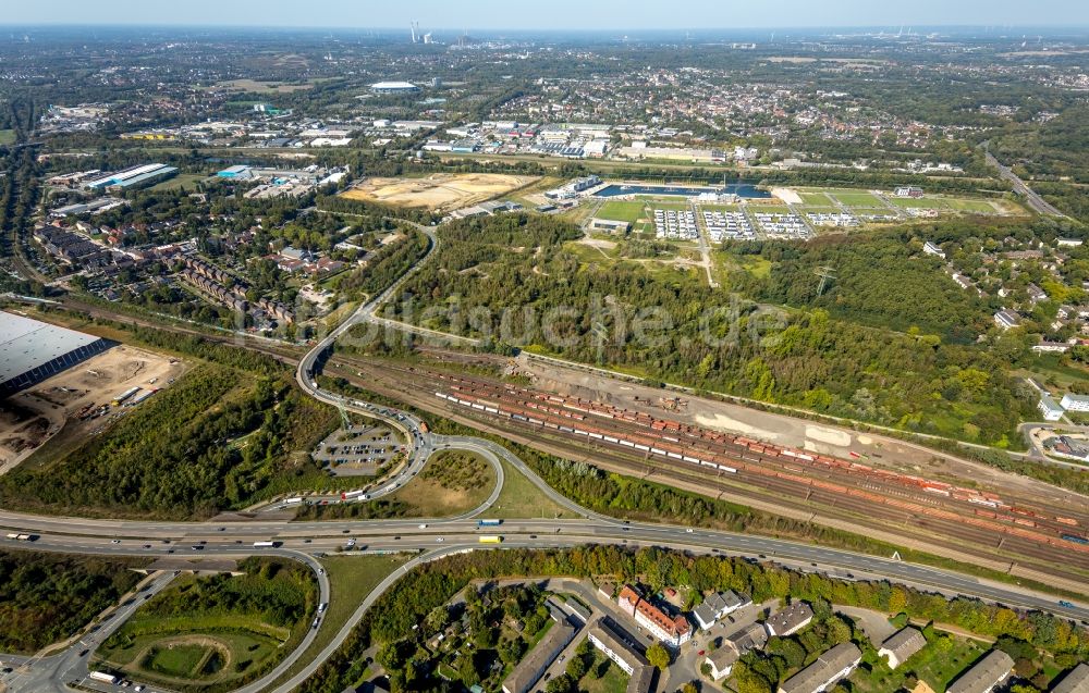 Luftbild Gelsenkirchen - Entwicklungsgebiet Gelände der ehemaligen Zeche Graf Bismark / Umbau zum Neubau- Wohngebiet mit Stadtquartieren am Rhein-Herne-Kanal in Gelsenkirchen im Bundesland Nordrhein-Westfalen NRW