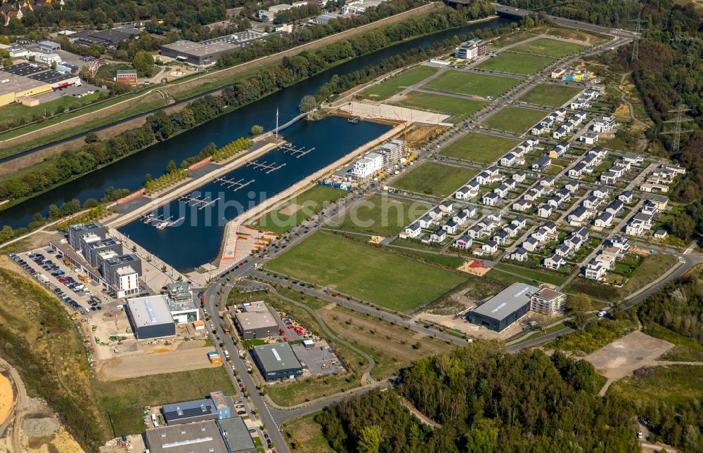 Luftaufnahme Gelsenkirchen - Entwicklungsgebiet Gelände der ehemaligen Zeche Graf Bismark / Umbau zum Neubau- Wohngebiet mit Stadtquartieren am Rhein-Herne-Kanal in Gelsenkirchen im Bundesland Nordrhein-Westfalen NRW