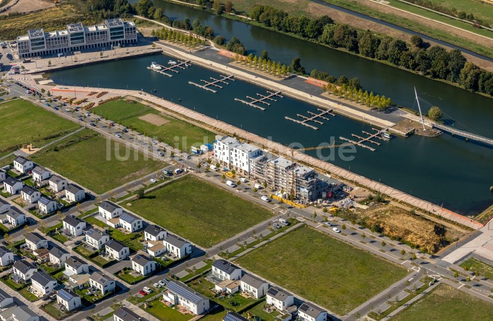 Luftaufnahme Gelsenkirchen - Entwicklungsgebiet Gelände der ehemaligen Zeche Graf Bismark / Umbau zum Neubau- Wohngebiet mit Stadtquartieren am Rhein-Herne-Kanal in Gelsenkirchen im Bundesland Nordrhein-Westfalen NRW