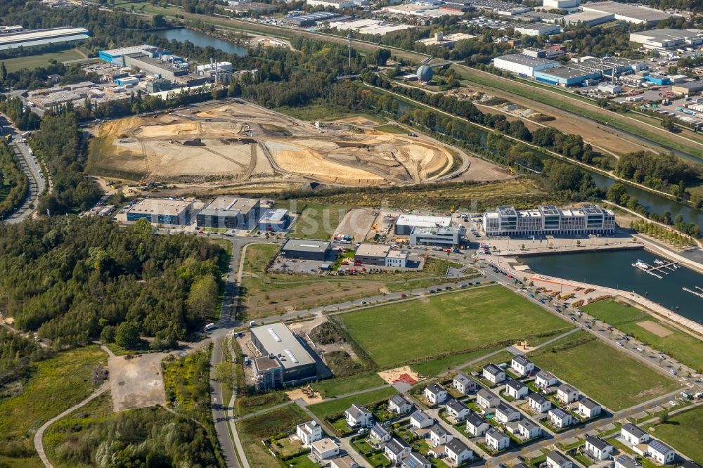 Gelsenkirchen von oben - Entwicklungsgebiet Gelände der ehemaligen Zeche Graf Bismark / Umbau zum Neubau- Wohngebiet mit Stadtquartieren am Rhein-Herne-Kanal in Gelsenkirchen im Bundesland Nordrhein-Westfalen NRW