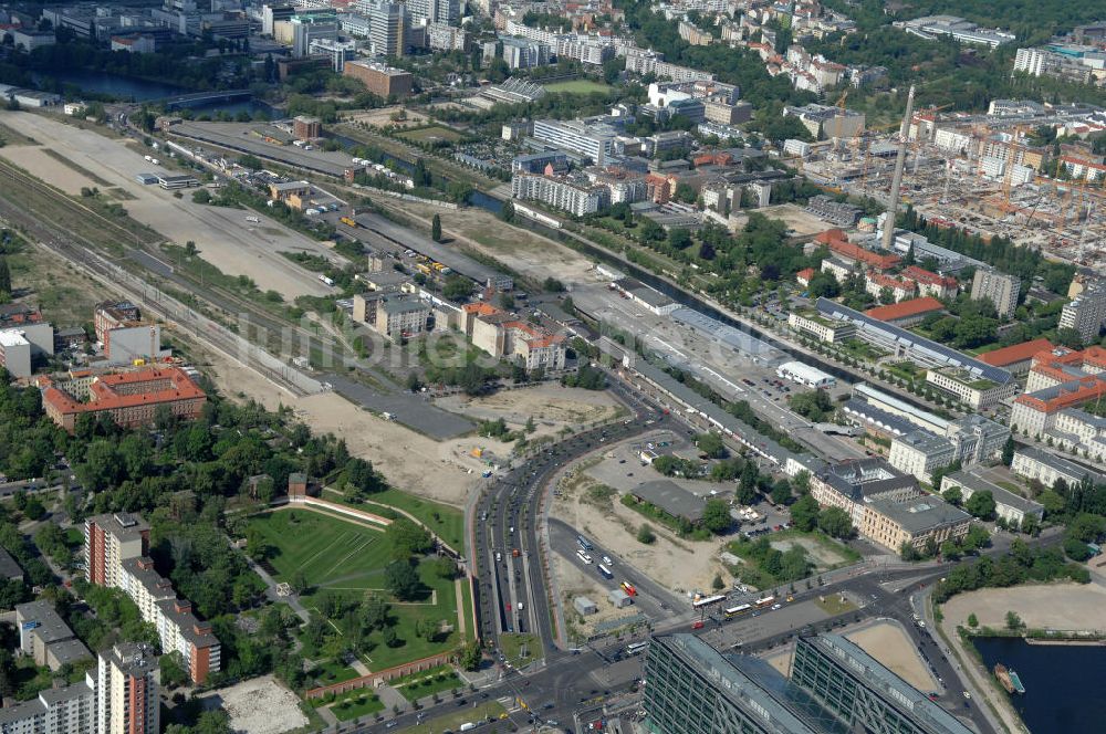 Luftaufnahme Berlin - Entwicklungsgebiet an der Heidestrasse in Berlin