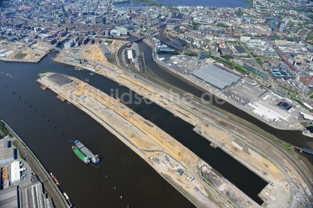 Hamburg aus der Vogelperspektive: Entwicklungsgebiet der Industriebrache Baakenhafen im Ortsteil HafenCity in Hamburg, Deutschland