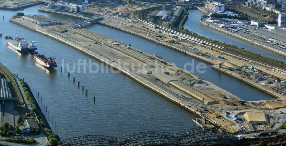 Hamburg aus der Vogelperspektive: Entwicklungsgebiet der Industriebrache Baakenhafen im Ortsteil HafenCity in Hamburg, Deutschland