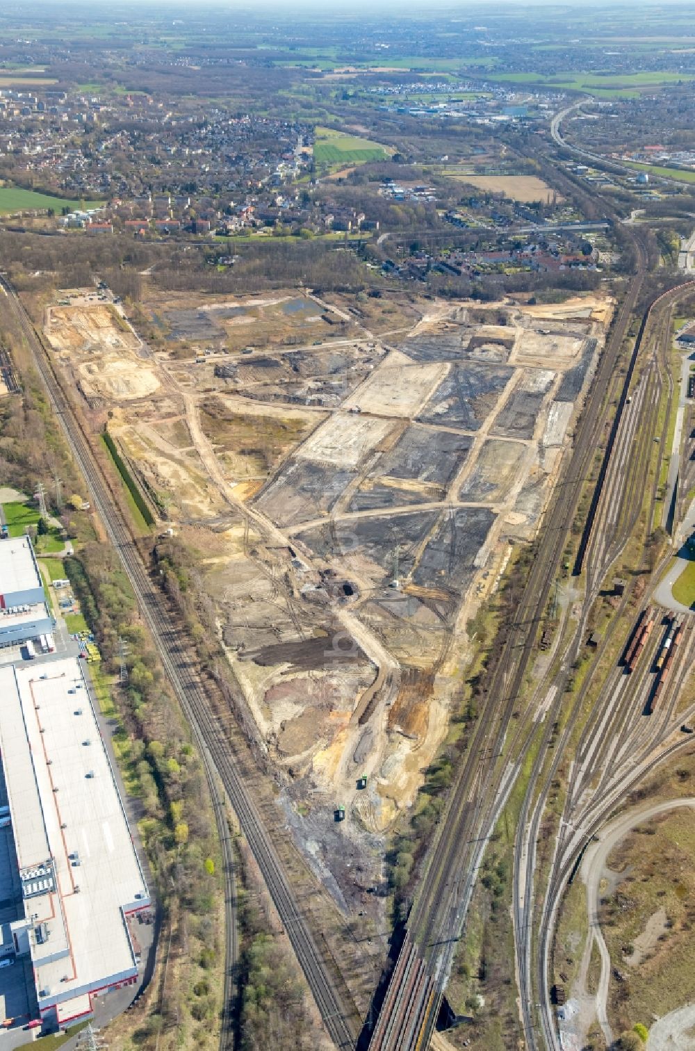 Luftaufnahme Dortmund - Entwicklungsgebiet der Industriebrache der Dortmund Logistik GmbH auf dem Gelände der ehemaligen Westfalenhütte in Dortmund im Bundesland Nordrhein-Westfalen