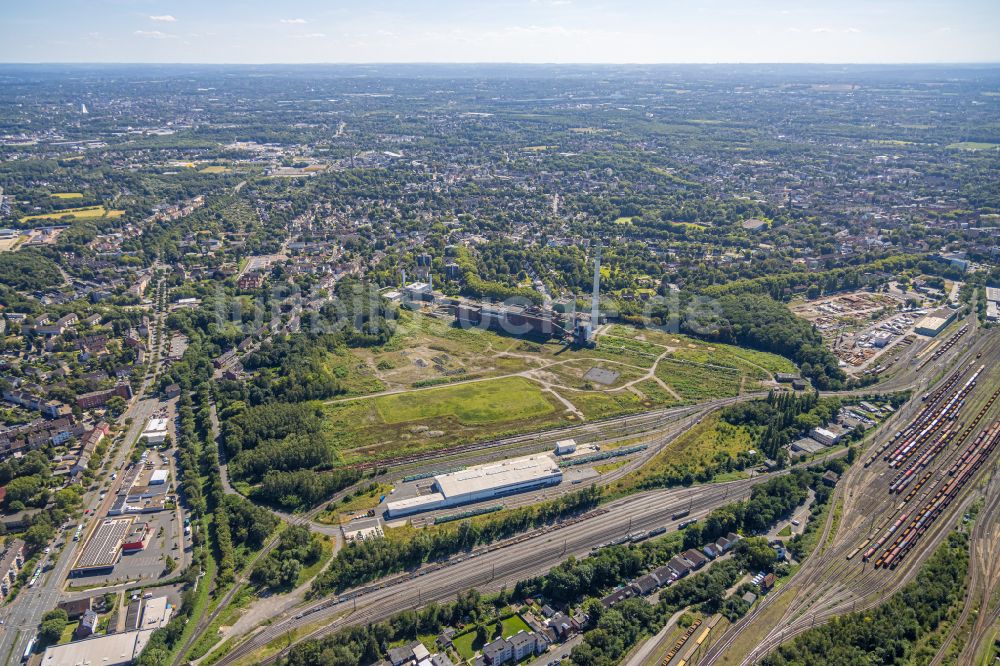 Luftaufnahme Holsterhausen - Entwicklungsgebiet der Industriebrache eines ehemaligen Bergwerksgeländes in Holsterhausen im Bundesland Nordrhein-Westfalen, Deutschland