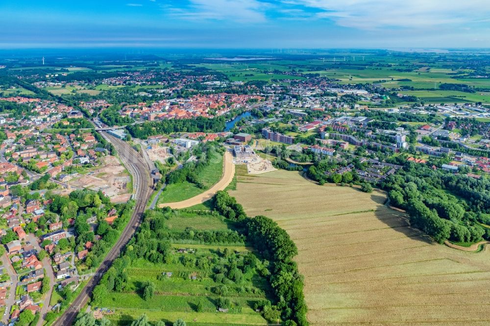 Luftaufnahme Stade - Entwicklungsgebiet der Industriebrache des ehemaligen Mineralölwerkes in Stade im Bundesland Niedersachsen, Deutschland