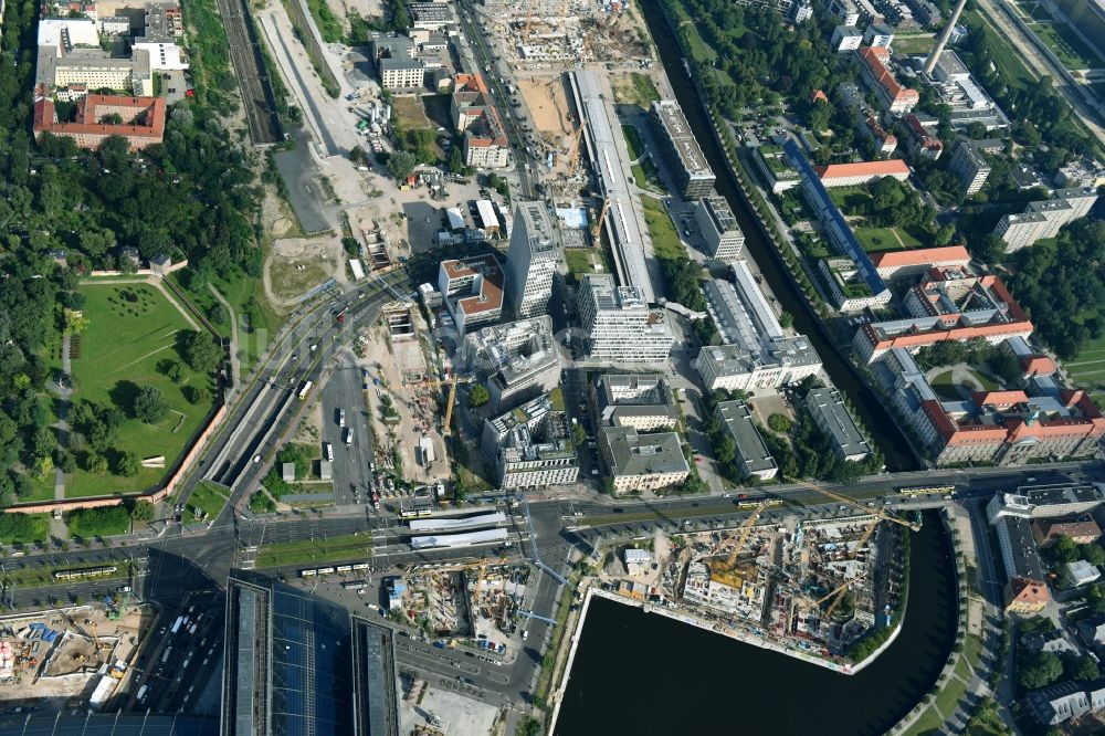 Berlin von oben - Entwicklungsgebiet der Industriebrache der Europa City entlang der Heidestraße im Ortsteil Moabit in Berlin, Deutschland