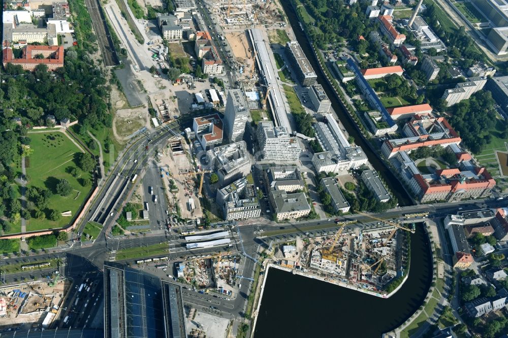 Luftaufnahme Berlin - Entwicklungsgebiet der Industriebrache der Europa City entlang der Heidestraße im Ortsteil Moabit in Berlin, Deutschland