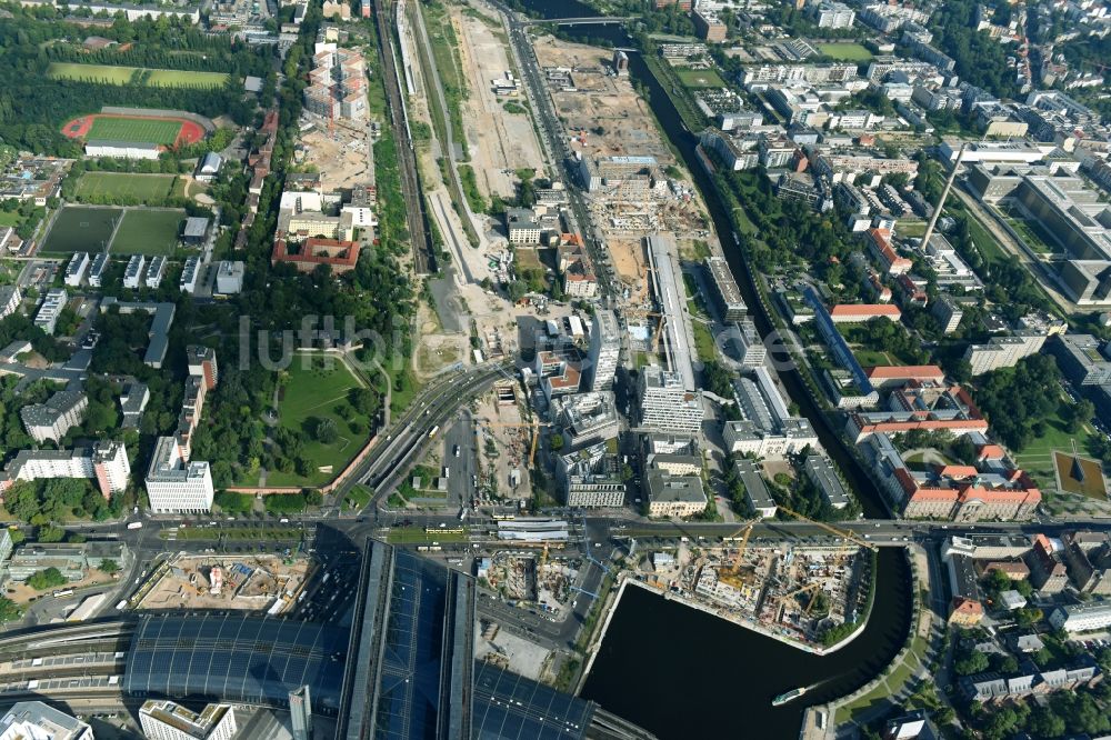 Luftaufnahme Berlin - Entwicklungsgebiet der Industriebrache der Europa City entlang der Heidestraße im Ortsteil Moabit in Berlin, Deutschland