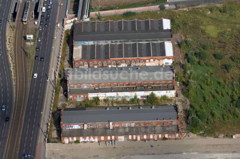 Luftaufnahme Berlin - Entwicklungsgebiet der Industriebrache Gelände des Alten Schlachthof an der Eldenaer Straße - Thaerstraße im Ortsteil Friedrichshain in Berlin, Deutschland