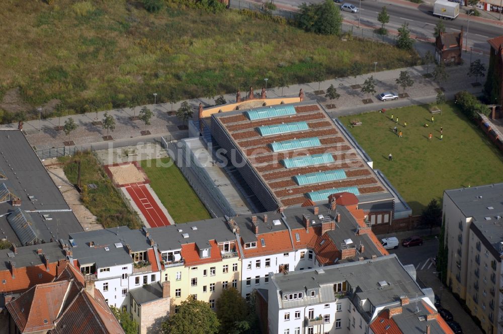 Luftbild Berlin - Entwicklungsgebiet der Industriebrache Gelände des Alten Schlachthof an der Eldenaer Straße - Thaerstraße im Ortsteil Friedrichshain in Berlin, Deutschland