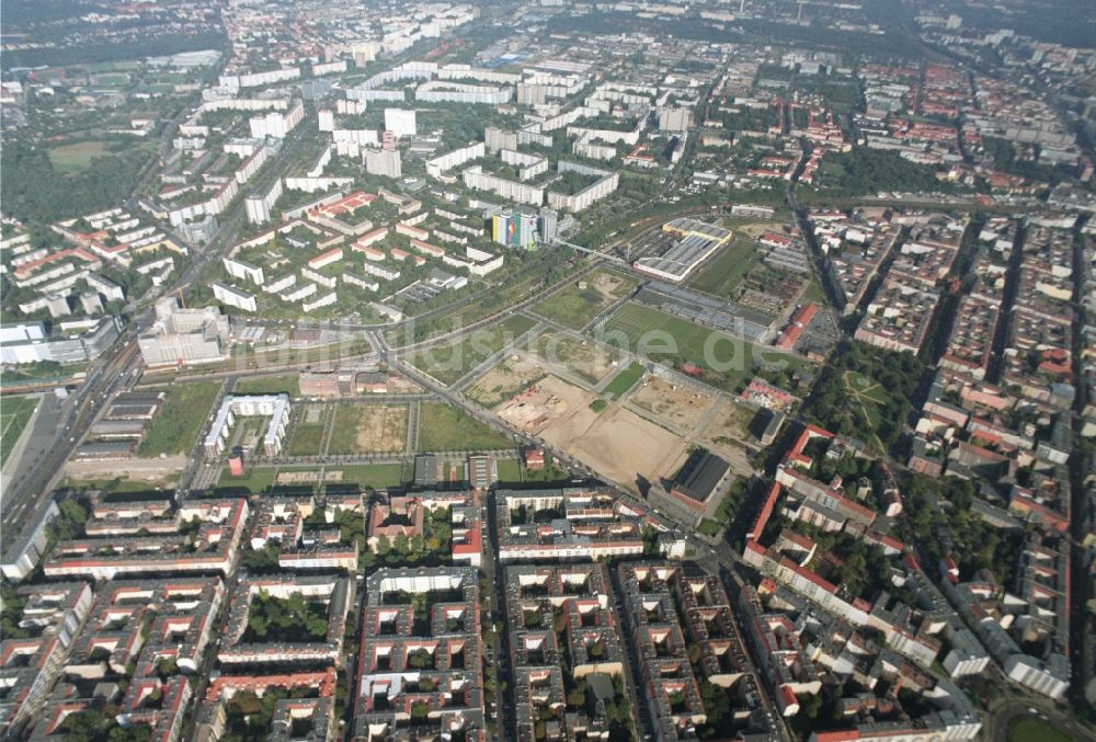 Berlin aus der Vogelperspektive: Entwicklungsgebiet der Industriebrache Gelände des Alten Schlachthof an der Eldenaer Straße - Thaerstraße im Ortsteil Friedrichshain in Berlin, Deutschland