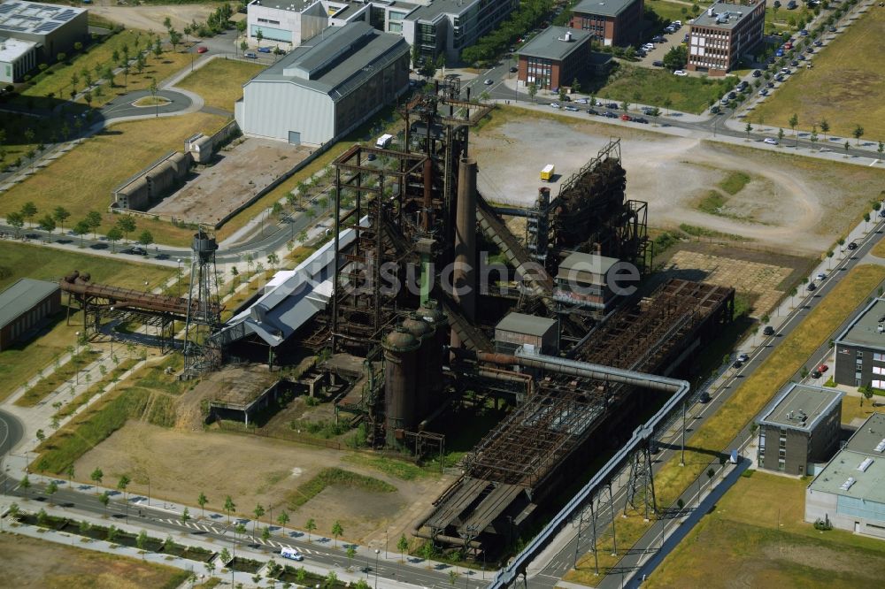 Luftaufnahme Dortmund - Entwicklungsgebiet der Industriebrache Kompetenzzentren des TechnologieZentrumDortmund auf dem Zukunftsstandort PHOENIX West in Dortmund im Bundesland Nordrhein-Westfalen