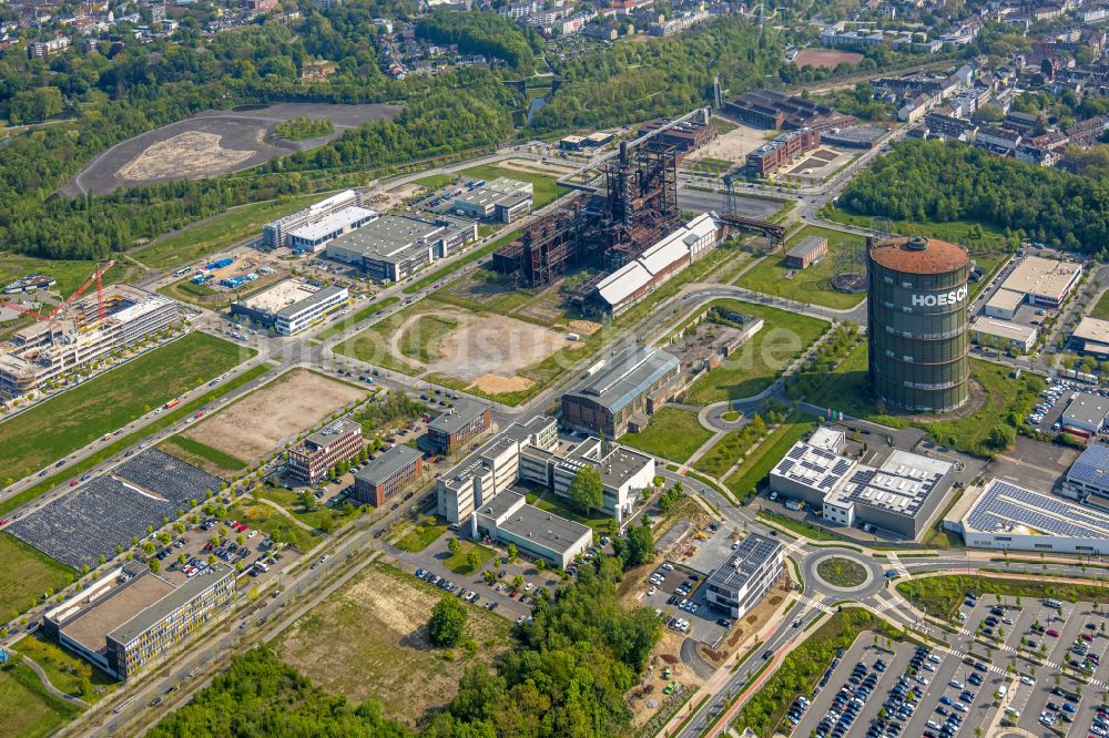 Dortmund von oben - Entwicklungsgebiet der Industriebrache Kompetenzzentren des TechnologieZentrumDortmund auf dem Zukunftsstandort PHOENIX West in Dortmund im Bundesland Nordrhein-Westfalen